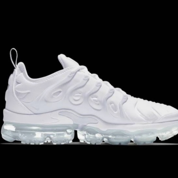 AIR VAPORMAX PLUS"Triple White - Picture 6 of 9